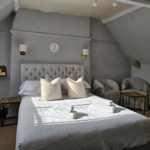 Castle View Hotel